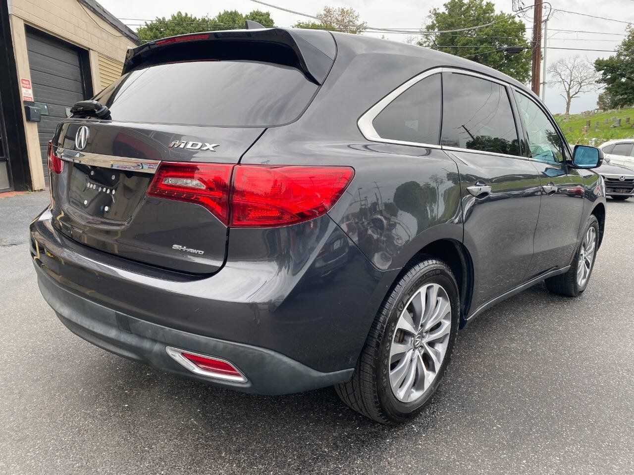 Used 2015 Acura MDX w/ Technology Package AWD/4WD image 3