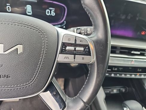 Used 2023 Kia Telluride LX AWD/4WD image 19