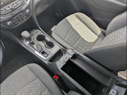 Used 2024 Chevrolet Equinox LT AWD/4WD image 36