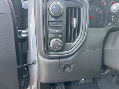New 2026 Chevrolet Silverado 1500 Custom Trail Boss w/ LPO, Dark Essentials Package AWD/4WD image 19