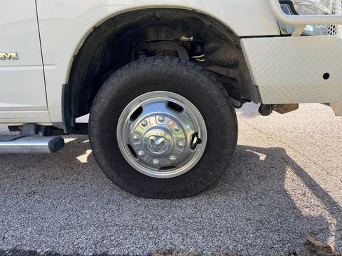 Used 2021 RAM 3500 Tradesman w/ Safety Group AWD/4WD image 4