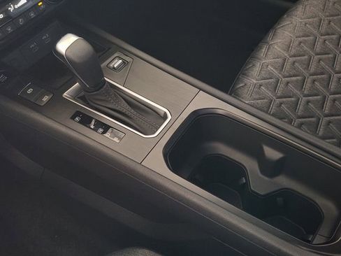 New 2026 Nissan Kicks SV image 16