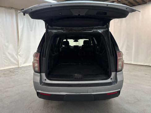 Certified 2023 Chevrolet Suburban LT image 5