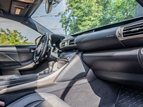 Used 2016 Lexus IS 350 w/ F Sport Package RWD image 32
