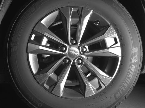 Used 2025 Chevrolet Equinox LT image 14