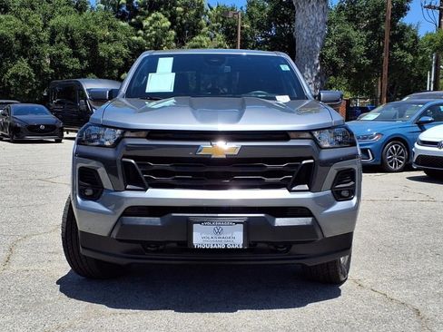 Used 2023 Chevrolet Colorado LT w/ LT Convenience Package image 2