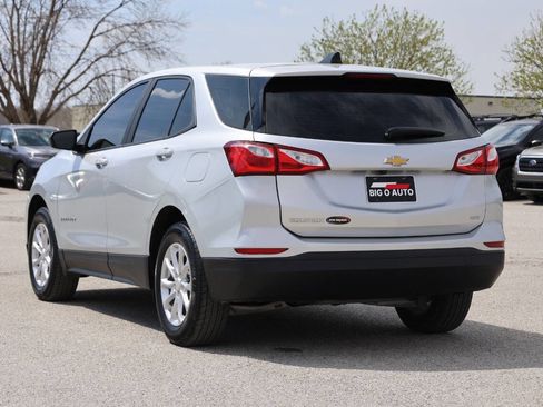 Used 2020 Chevrolet Equinox LS image 11