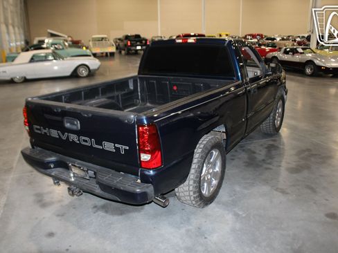 Used 2007 Chevrolet Silverado 1500 W/T image 37