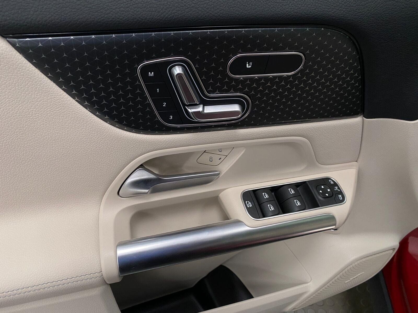 Certified 2026 Mercedes-Benz GLA 250 4MATIC image 29