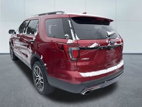 Used 2016 Ford Explorer Sport image 2