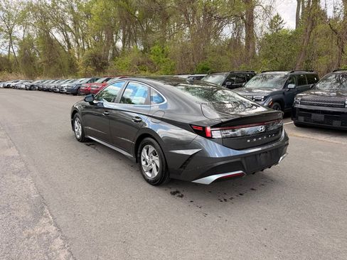 Certified 2025 Hyundai Sonata SE FWD image 4