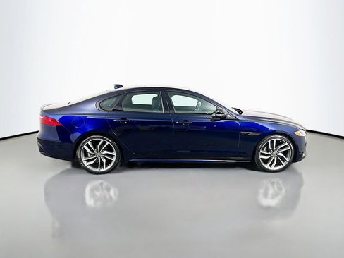 Certified 2024 Jaguar XF R-Dynamic SE AWD/4WD image 4