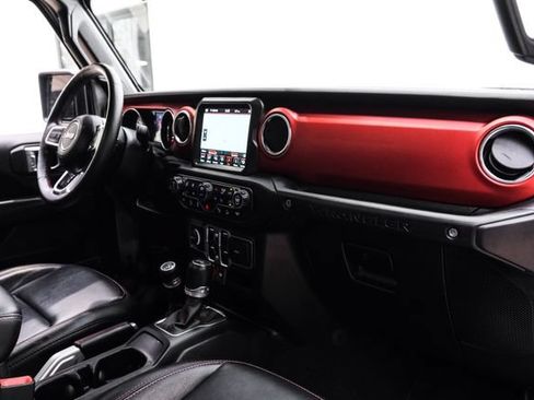 Used 2020 Jeep Wrangler Unlimited Rubicon AWD/4WD image 13