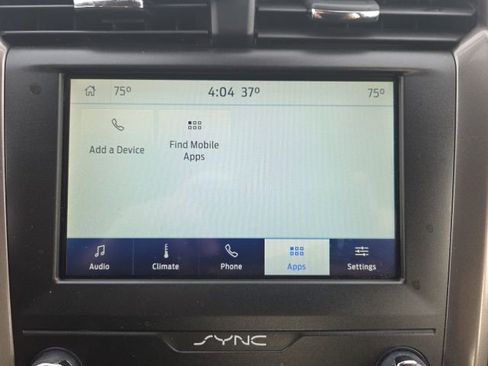 Used 2020 Ford Fusion SE image 30