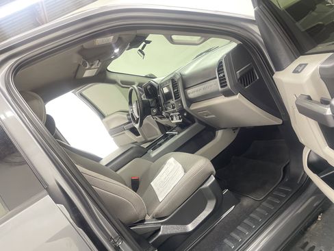 Used 2021 Ford F250 XLT w/ Tremor Off-Road Package image 26