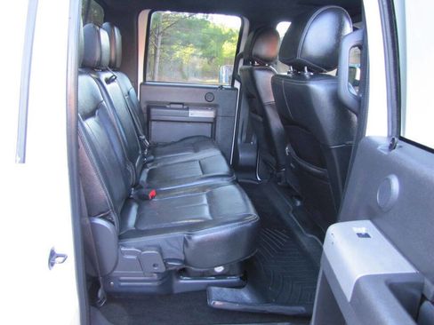 Used 2015 Ford F250 Lariat w/ Lariat Ultimate Package image 15