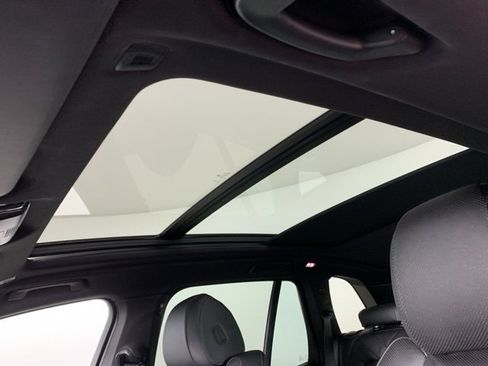 Used 2024 BMW X5 xDrive50e w/ Premium Package image 31