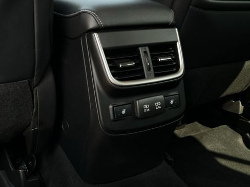 Used 2022 Subaru Outback Limited AWD/4WD image 45