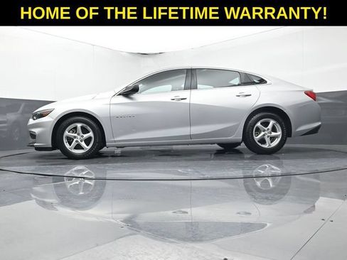 Used 2018 Chevrolet Malibu LS FWD image 41