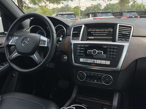 Used 2014 Mercedes-Benz ML 350 4MATIC image 3