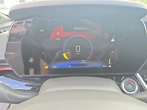 New 2026 Chevrolet Trax RS w/ Sunroof Package image 20