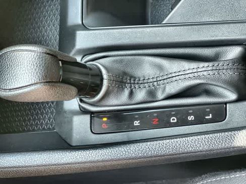 Certified 2025 Honda Accord SE image 16
