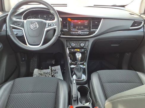 Certified 2022 Buick Encore Preferred w/ Safety Package image 10