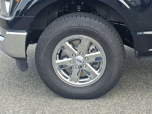 Used 2023 Ford F150 XLT AWD/4WD image 8
