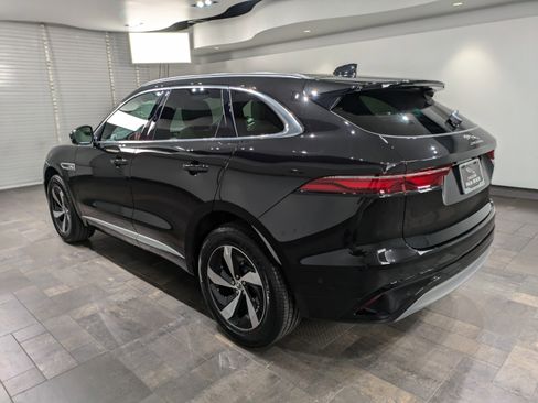 Used 2025 Jaguar F-PACE R-Dynamic S image 4