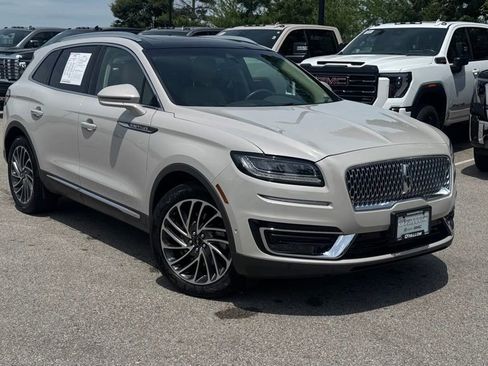 Used 2020 Lincoln Nautilus Reserve w/ Equipment Group 201A FWD image 1