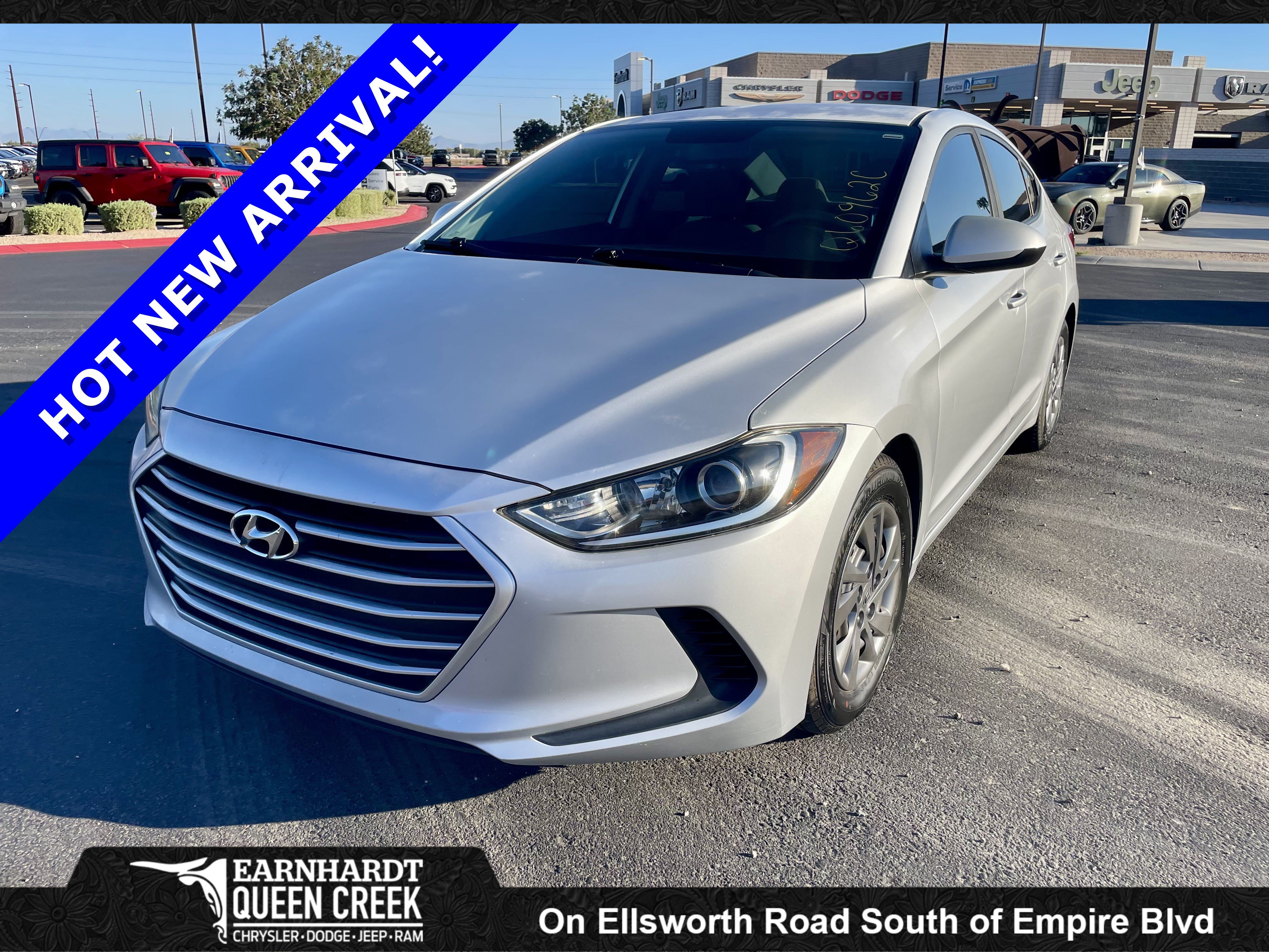 Used 2017 Hyundai Elantra SE FWD image 1