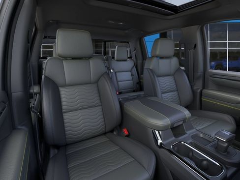 New 2026 Chevrolet Silverado 1500 ZR2 w/ LPO, Dark Essentials Package AWD/4WD image 19