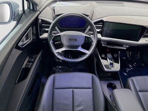 Used 2023 Audi Q4 e-tron Premium Plus w/ Premium Plus image 24