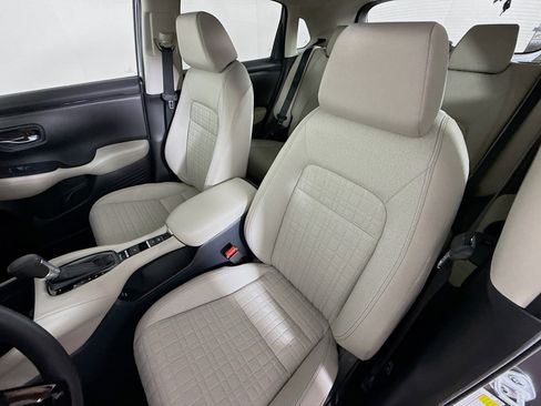 New 2026 Honda HR-V LX image 24