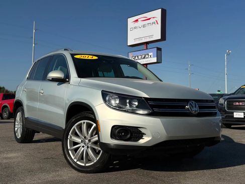 Used 2014 Volkswagen Tiguan SEL FWD image 51