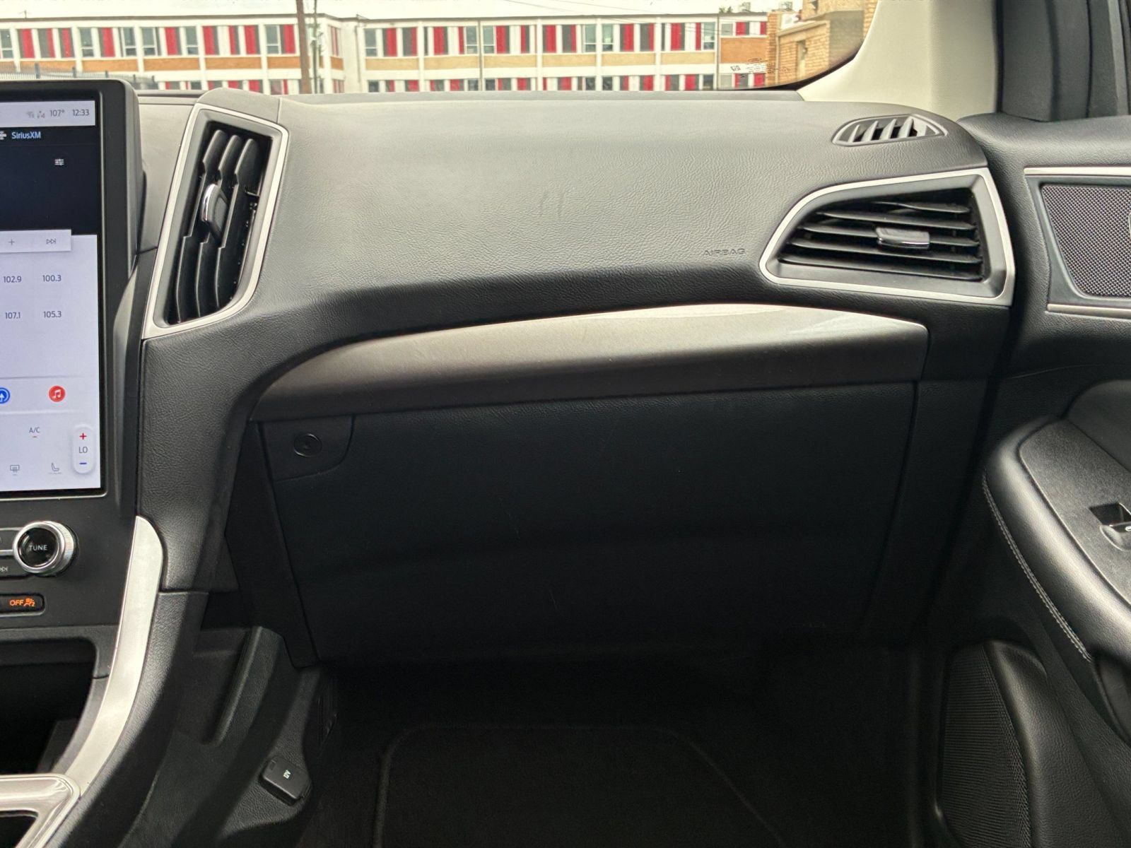 Used 2024 Ford Edge SEL AWD/4WD image 35