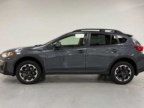 Used 2023 Subaru Crosstrek 2.0i Premium w/ Popular Package #3 image 2