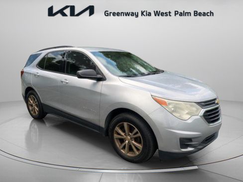 Used 2011 Chevrolet Equinox LS w/ Bluetooth Package FWD image 1