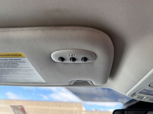 Used 2023 Ford Edge SEL image 23