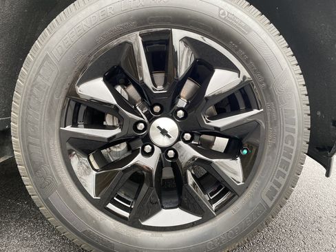 Used 2020 Chevrolet Silverado 1500 RST w/ All-Star Edition image 13