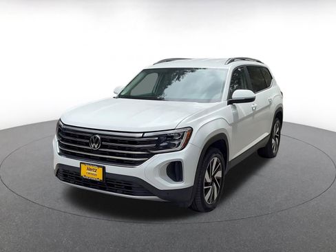 Used 2025 Volkswagen Atlas SE AWD/4WD image 7