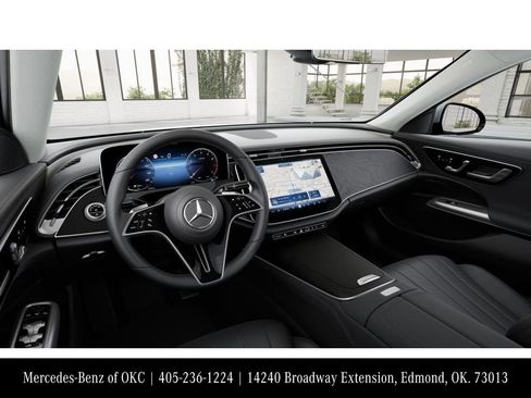 New 2026 Mercedes-Benz E 450 4MATIC Sedan image 3