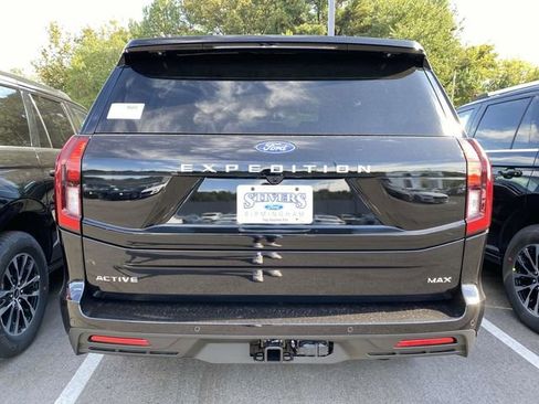 New 2025 Ford Expedition Max Active image 4