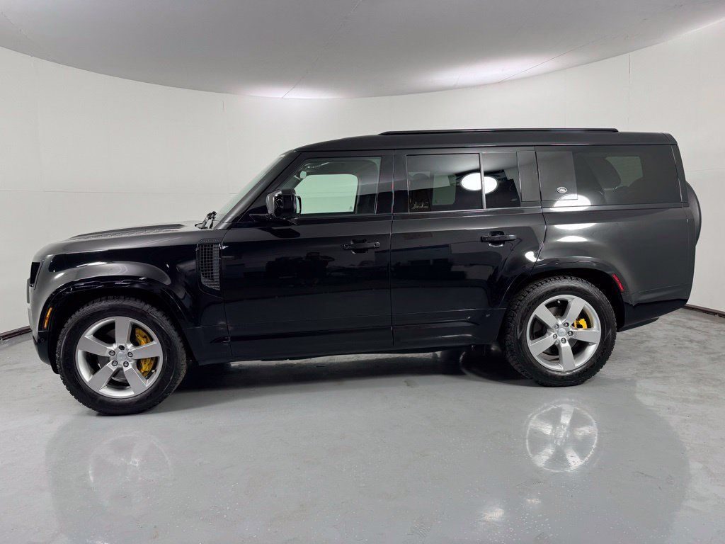 Used 2023 Land Rover Defender 130 S AWD/4WD image 10