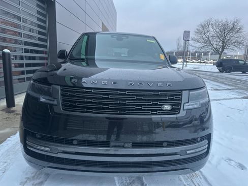 Used 2025 Land Rover Range Rover SE image 7