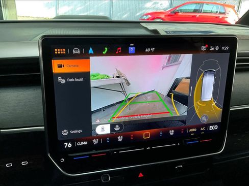 New 2025 Volkswagen ID. Buzz Pro S image 20