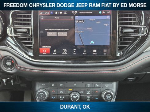 Used 2024 Dodge Durango GT RWD image 11
