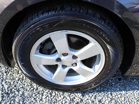 Used 2016 Chevrolet Cruze LT image 25