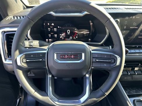 New 2026 GMC Canyon Elevation w/ Convenience Package image 14