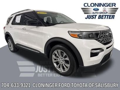 Used 2023 Ford Explorer Limited w/ Limited Technology Package